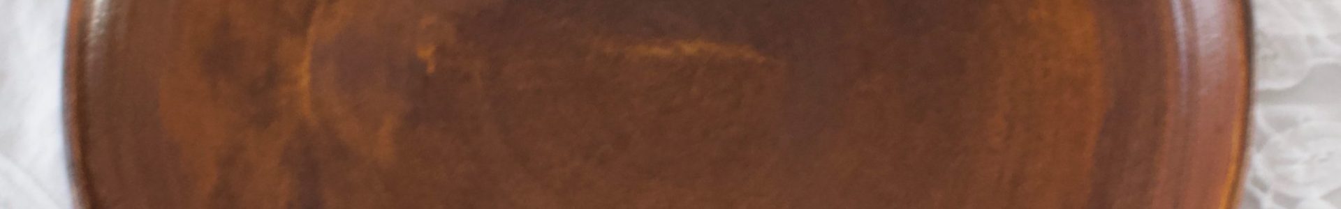 Bjarmia, kotimainen pyöreä  tarjoilulautanen