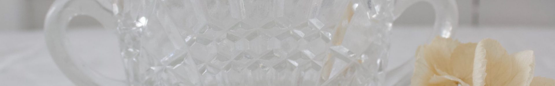 vanha lasinen sokerikko