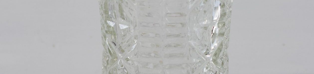 vanha englantilainen iso lasimaljakko