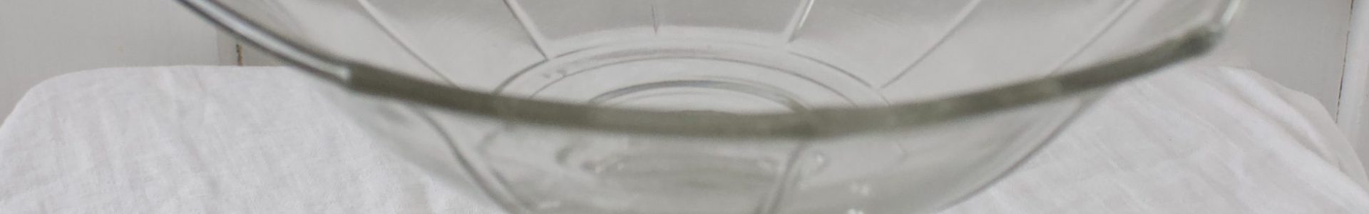 karhulan lasin jalallinen hedelmäkulho