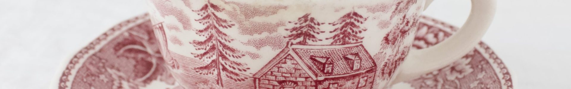 punainen maisema kahvikuppi Arabia