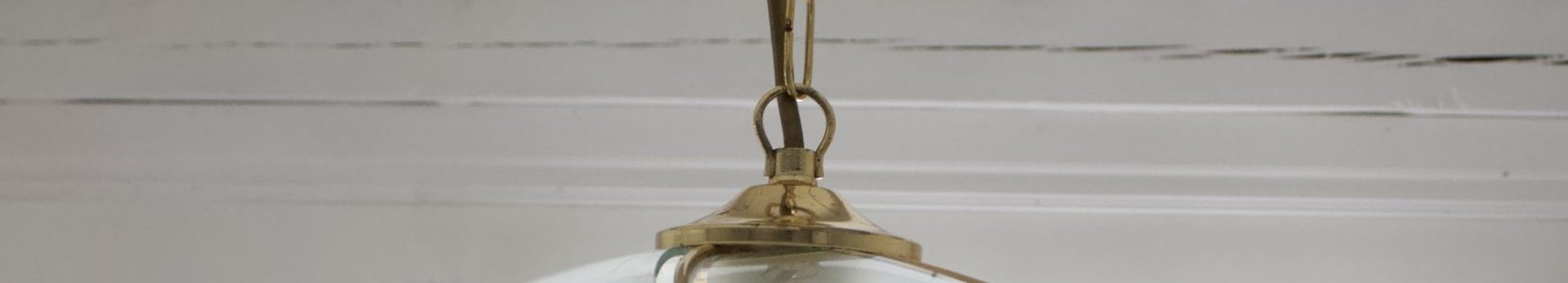 80-luvun lasinen kattovalaisin