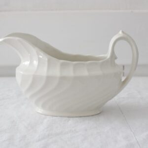 Valkoinen kastikekaadin, Burleigh