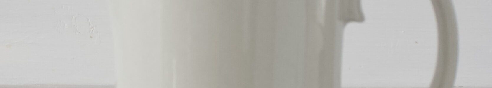 Kaira maitokannu, Arabia