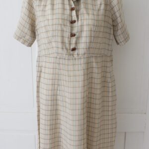 ruudullinen vintage mekko