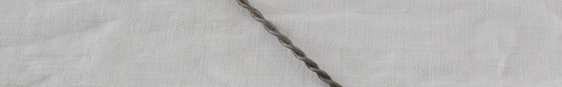 vanha metallivispilä