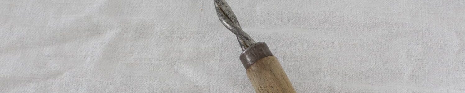 puuvartinen perunasurvin