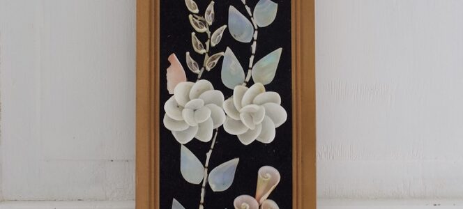 simpukankuorista tehty taulu