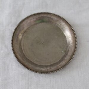 pieni alpakka kynttilä-/lasinalunen