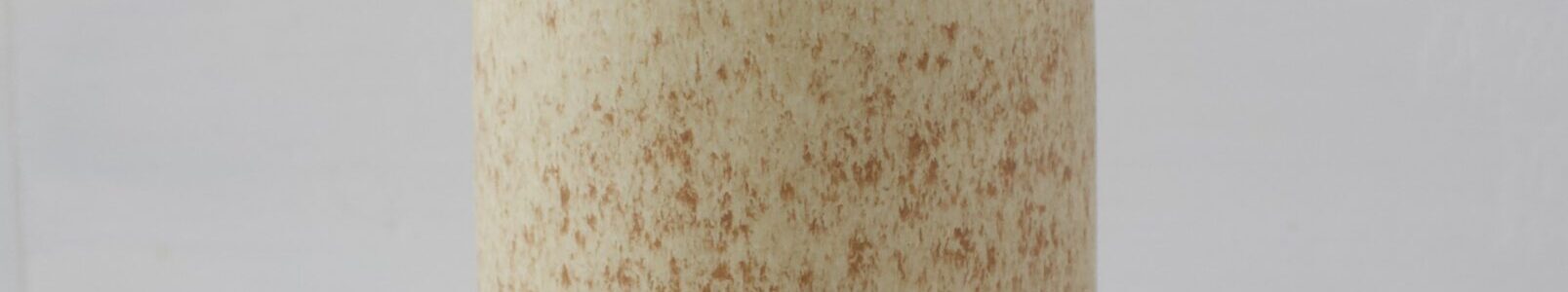 ruskea saksalainen maljakko