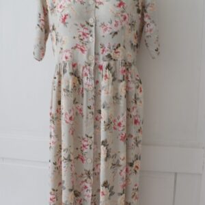 kukallinen vintage mekko