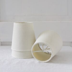 valkoinen lampunvarjostin