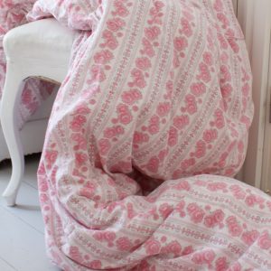 kukallinen vintage pussilakana