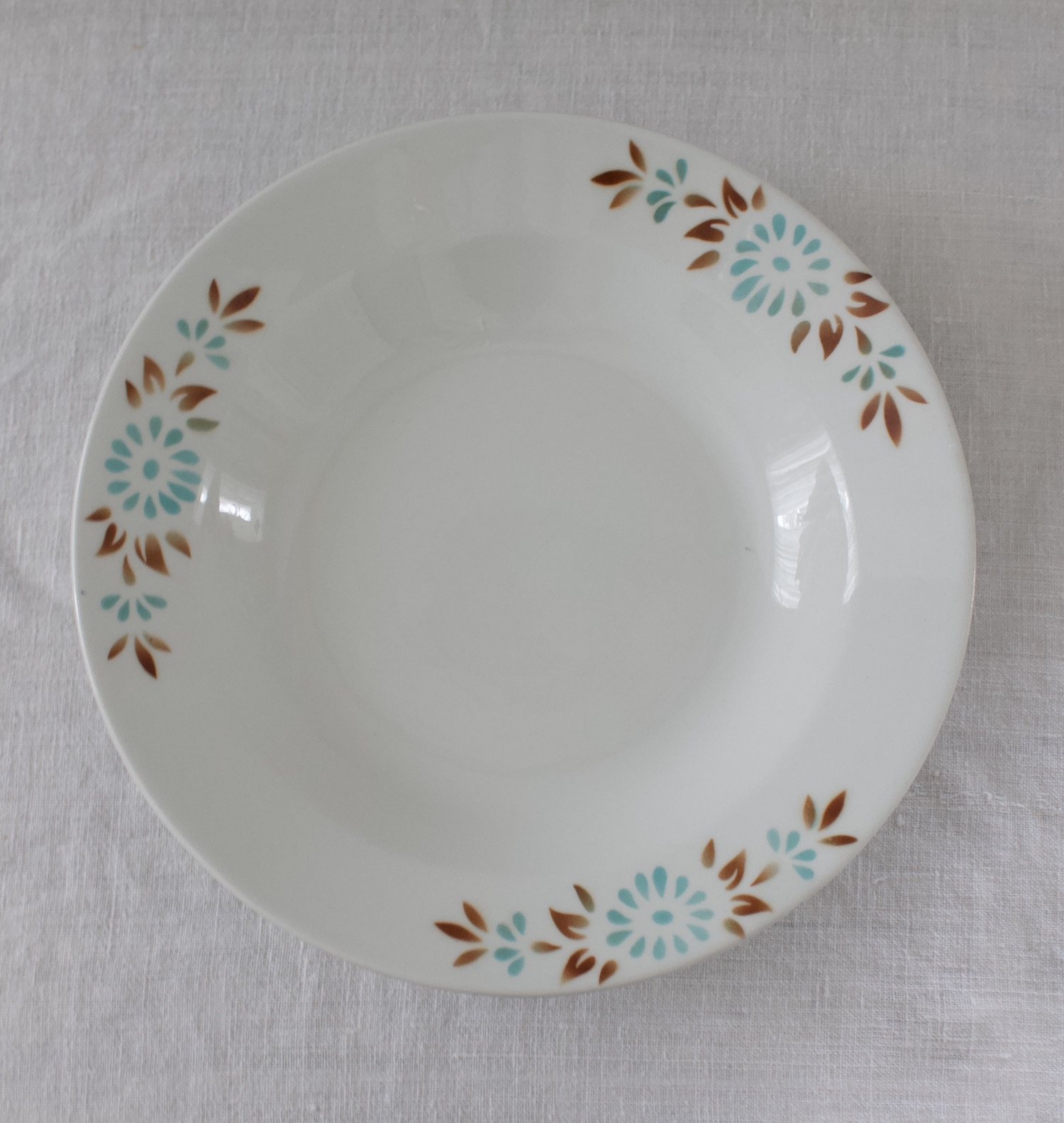 turkoosi kukallinen syvälautanen, Arabia