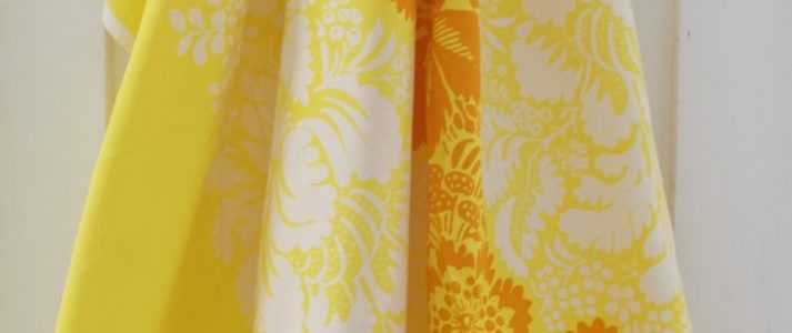 Marimekko keltainen ananas verho/kangas