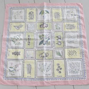 vanha pastellisävyinen pellavaliina