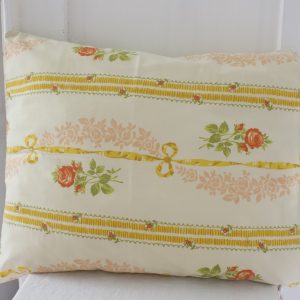Kuviollinen tyynyliina