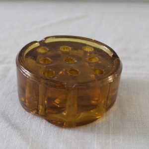 Ruskea kukkasiili, Riihimäenlasi